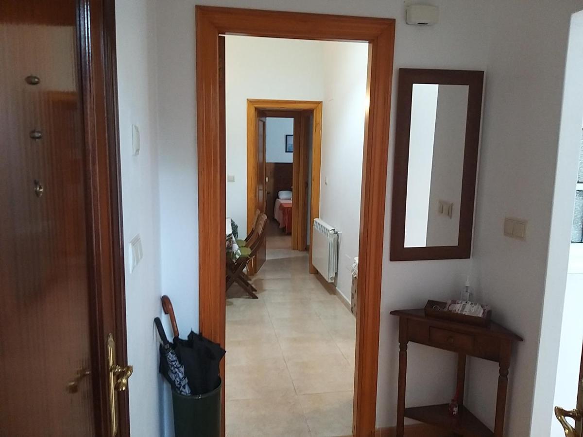 Apartamento Con Pequeno Jardin En El Centro Ferrol Ngoại thất bức ảnh