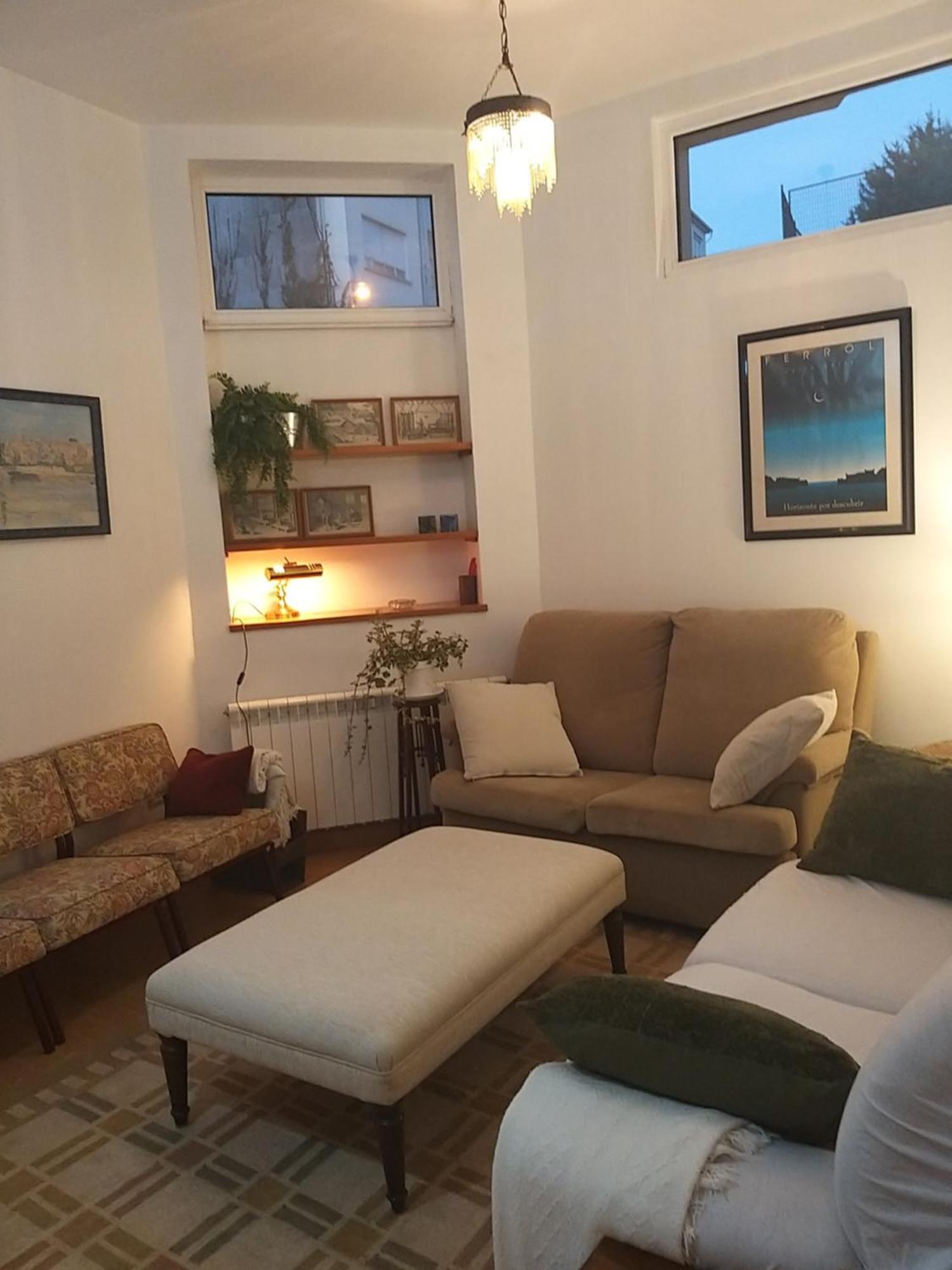 Apartamento Con Pequeno Jardin En El Centro Ferrol Ngoại thất bức ảnh