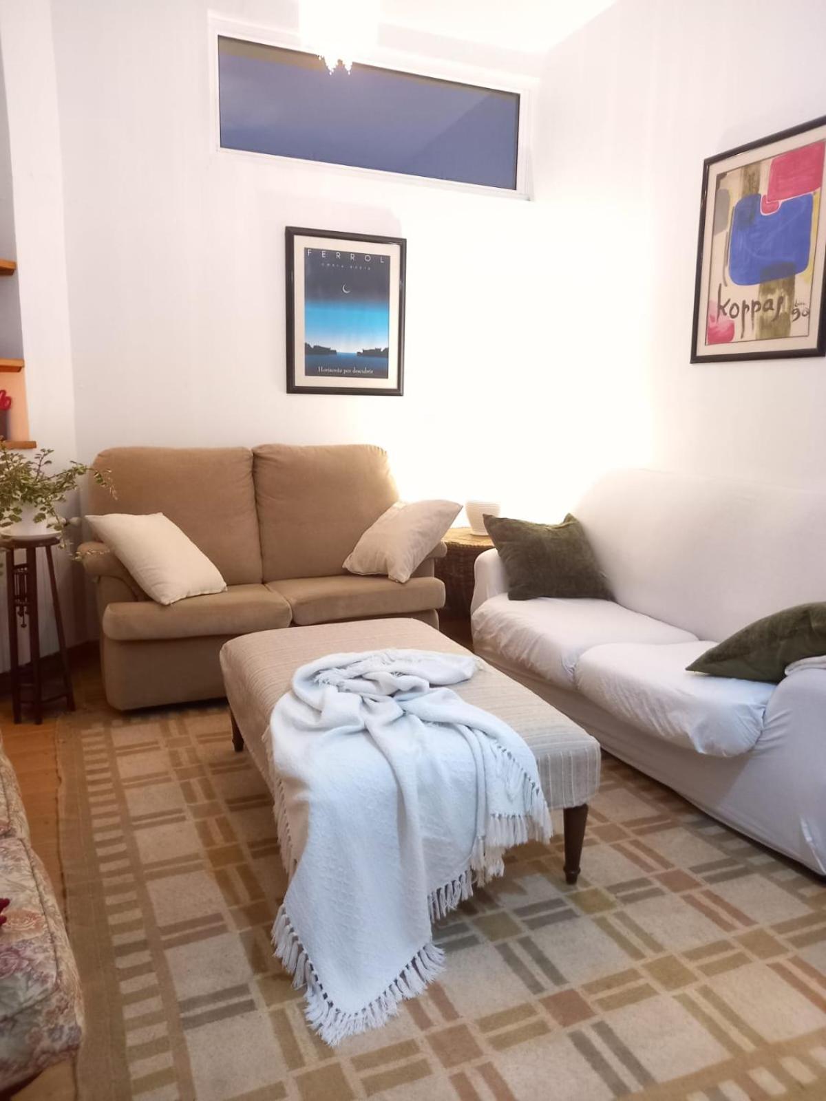 Apartamento Con Pequeno Jardin En El Centro Ferrol Ngoại thất bức ảnh
